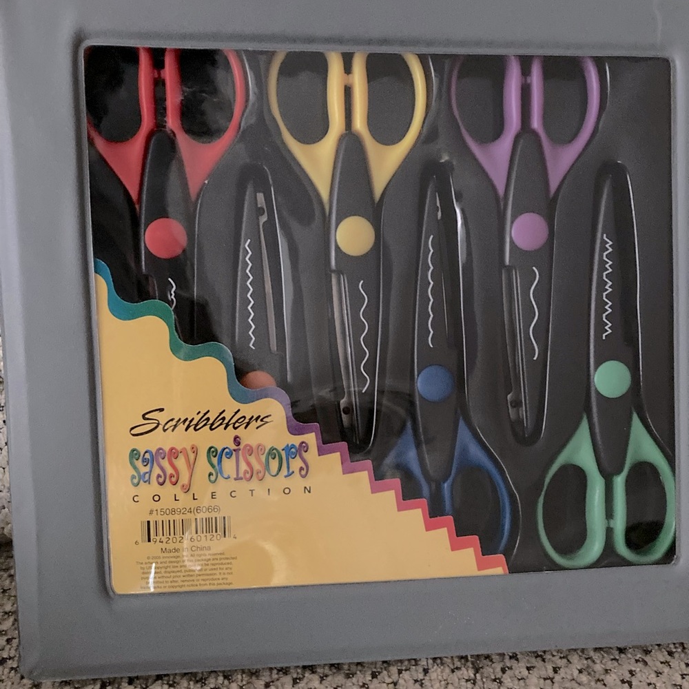 Sassy scissors